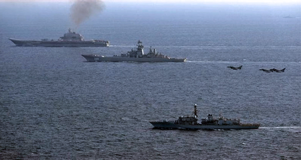 Lý do tàu chiến Nga bỗng hiện diện dày đặc ngoài khơi Syria