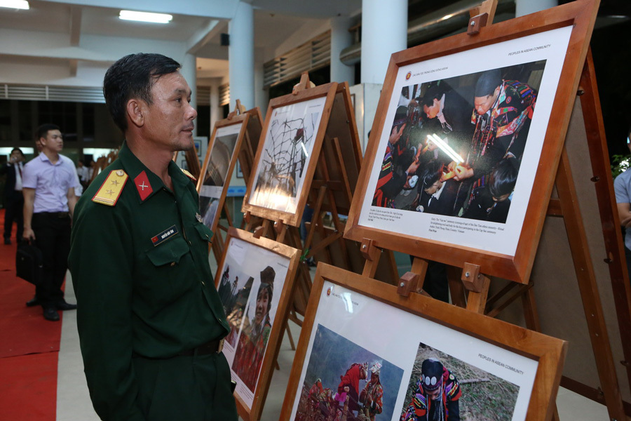 Triển lãm Ảnh và Phim phóng sự, Tài liệu trong Cộng đồng ASEAN tại VN