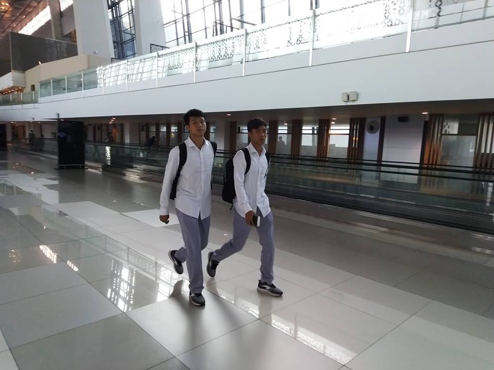 tuyển U23 về nước