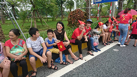 hàng xóm nhà Quang Hải