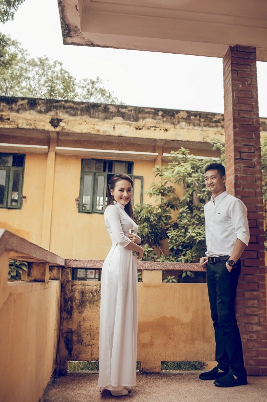 {title} Bảo Thanh hóa 'em gái mưa' tình tứ bên ông xã