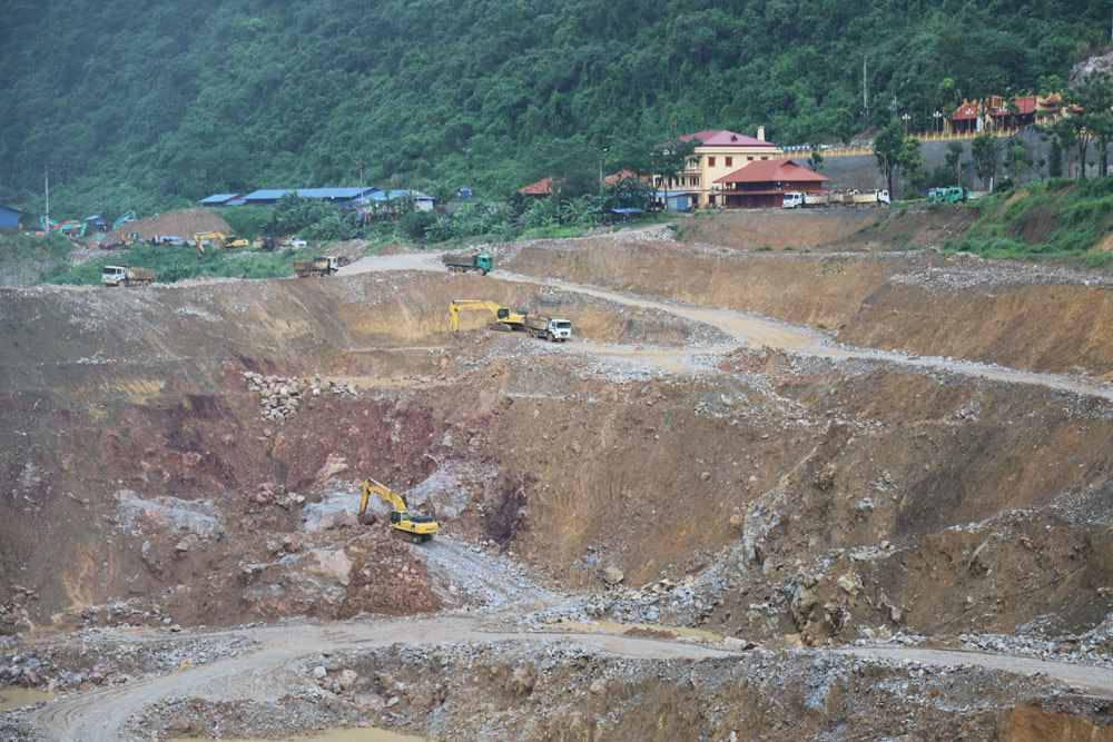Vụ phá rừng xây chùa: Hoàn trả hiện trạng trước tháng 3/2019