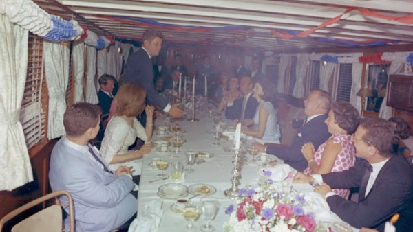 Bữa tiệc sinh nhật cuối cùng của cố Tổng thống John Kennedy