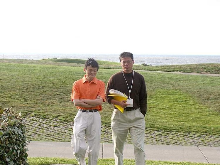 Con đường từ giáo viên tiếng Anh thành tỷ phú của Jack Ma Con đường từ giáo viên tiếng Anh thành tỷ phú của Jack Ma
