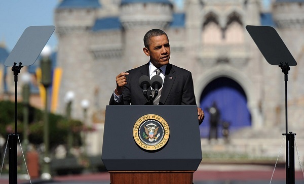 Obama tiết lộ lý do bị đuổi khỏi Disneyland