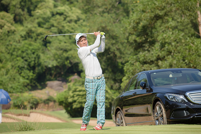 Sao Việt chơi golf, quyên góp 1,4 tỷ đồng mổ tim cho bệnh nhi nghèo