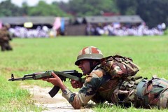 Ấn Độ sẽ thay 150.000 quân bằng vũ khí công nghệ cao