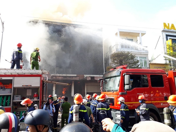 Cháy quán bar trung tâm TP Đà Nẵng