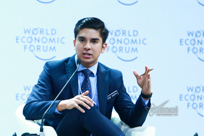 Bộ trưởng trẻ nhất thế giới phát biểu truyền cảm hứng tại Việt Nam sáng nay