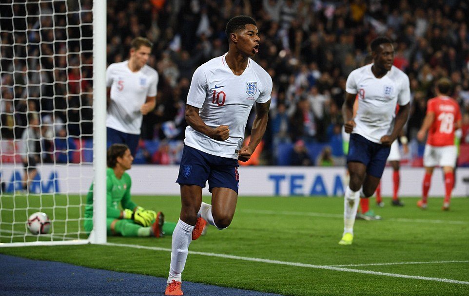 Rashford lập công, tuyển Anh thắng giải tỏa