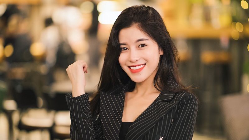 Quán quân The Voice: 'Tôi từng làm nhiều việc để kiếm sống, chữa bệnh'