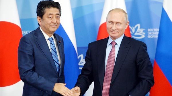 Putin bất ngờ đề xuất hiệp ước hòa bình vô điều kiện với Nhật