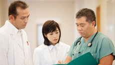 Vị bác sĩ dành cả đời nghiên cứu bệnh ung thư Vị bác sĩ dành cả đời nghiên cứu bệnh ung thư
