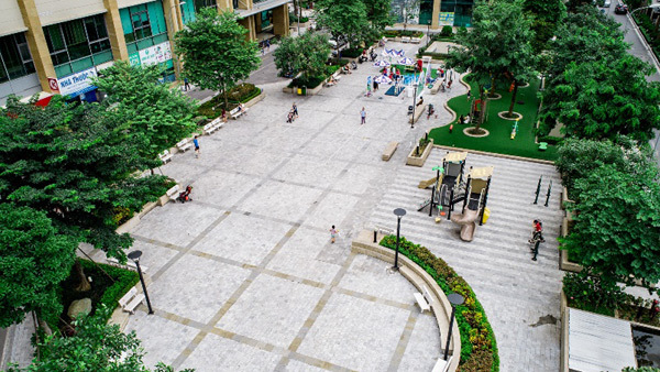 Roman Plaza hút khách nhờ sở hữu ‘lộ - thị - giang’