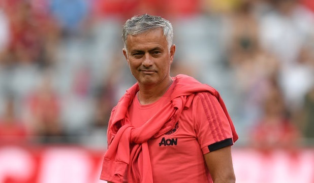 MU hoang mang cực độ: Mourinho, vì sao và vì sao?