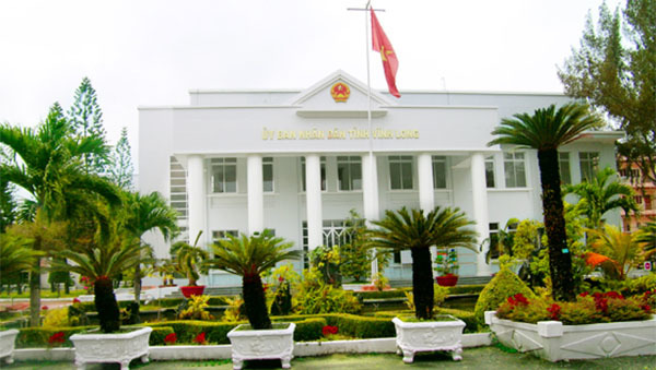 Vĩnh Long: Bổ nhiệm 69 công chức chưa đạt chuẩn