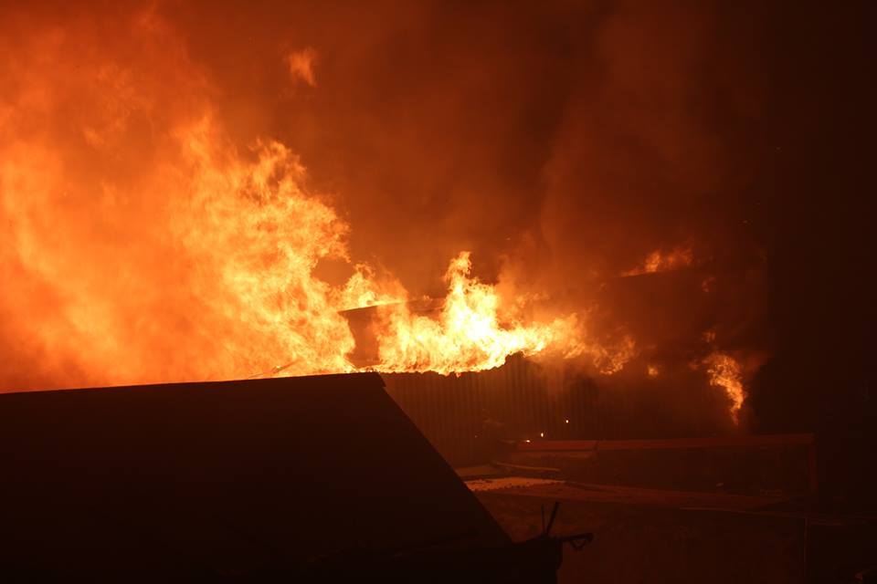 cháy đê la thành 3