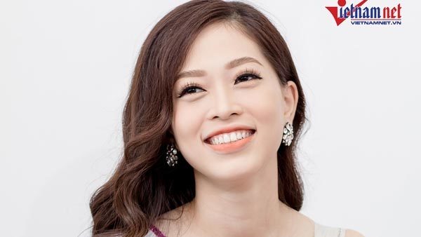 Á hậu Phương Nga ngại ngùng nói về tình cảm với diễn viên Bình An