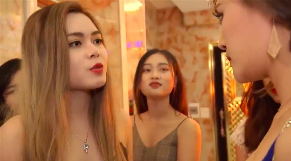 Phương 'cave' phim Quỳnh búp bê: 'Nói hớ về Pele khiến cát-sê tăng'
