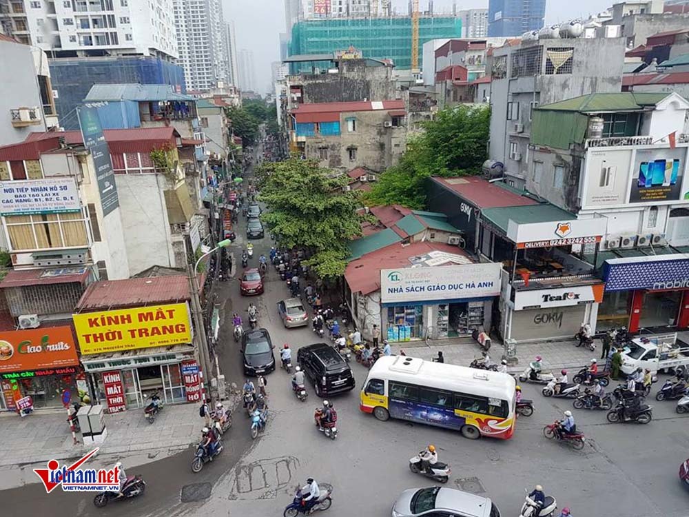 {title} Hà Nội đẹp lạ dưới làn tàu Cát Linh - Hà Đông