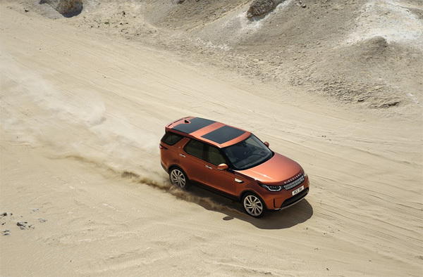 Land Rover Discovery - chiếc SUV truyền cảm hứng