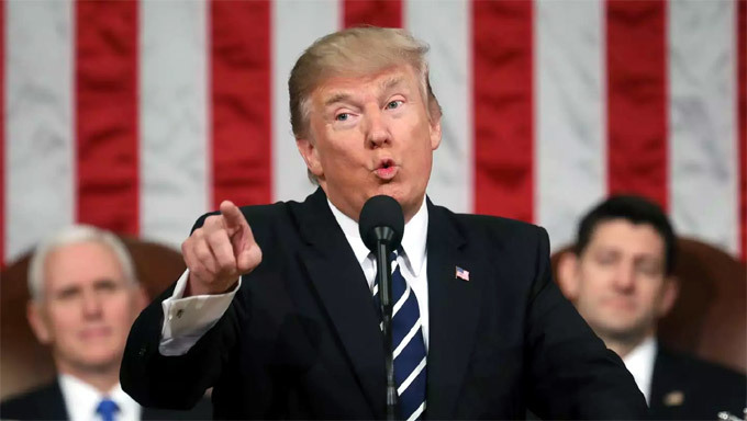 Ông Trump tố tội người gây 
