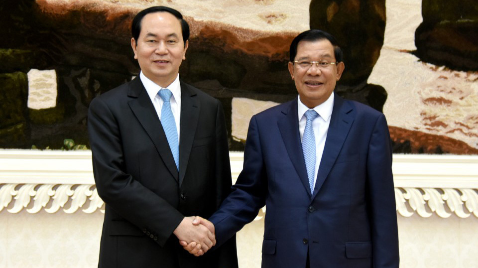 Thủ tướng Campuchia và kỷ niệm 5 lần được Chủ tịch nước Trần Đại Quang cắt tóc