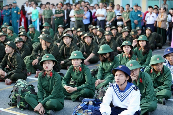 Gã chồng ác ôn, đã ngoại tình, còn về bạo hành vợ