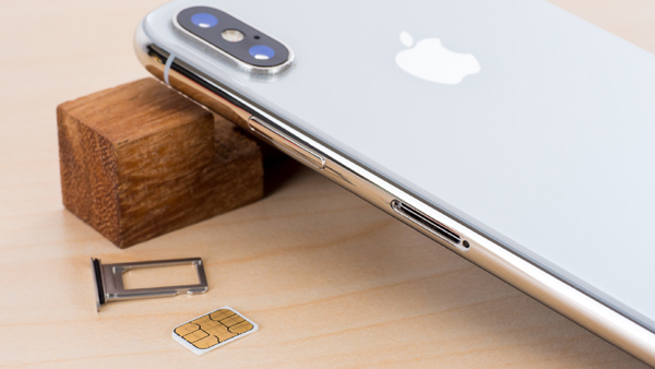 Viettel, VinaPhone gây sốc: eSIM cho iPhone Xs sử dụng được ở Việt Nam