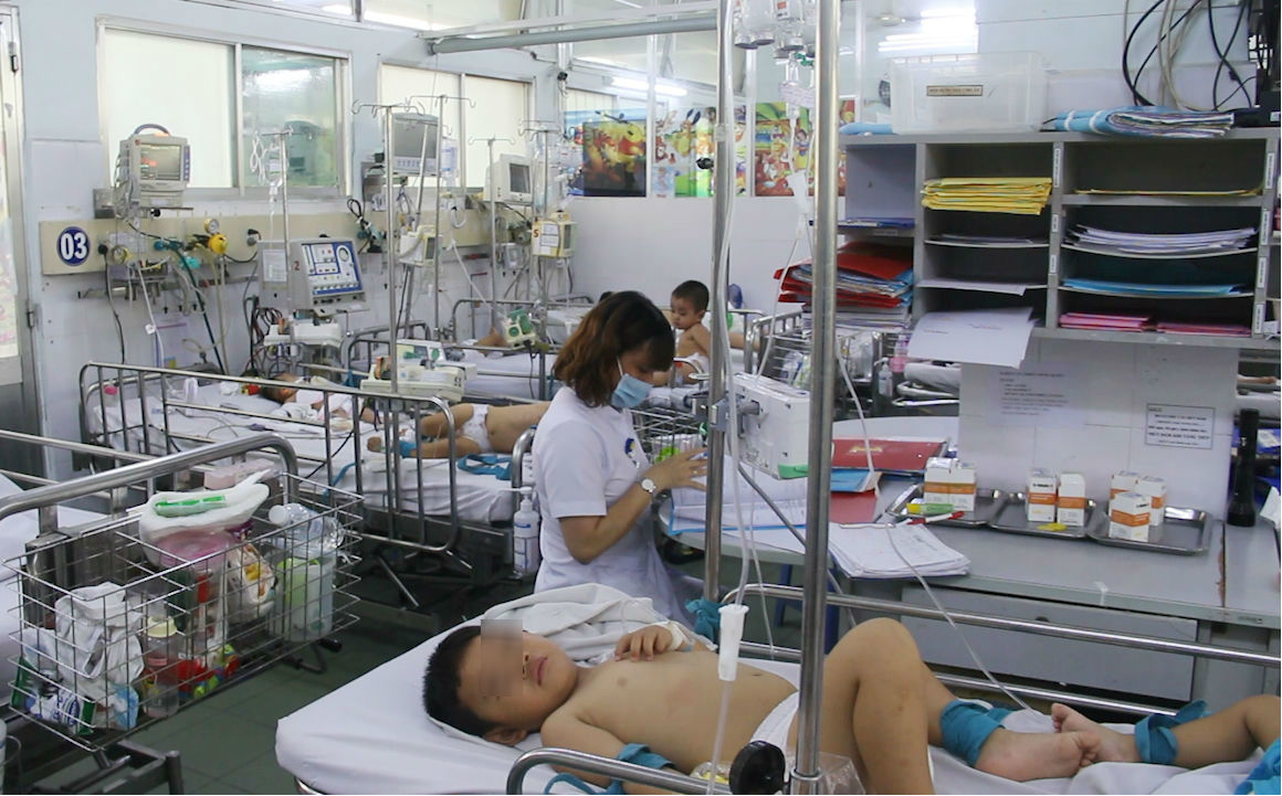 6 trẻ chết vì tay chân miệng, Bộ Y tế yêu cầu chống dịch khẩn