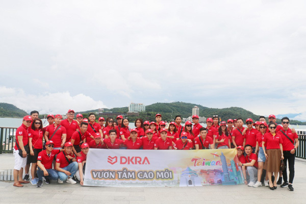 Sau teambuilding Đà Nẵng, DKRA Vietnam rầm rộ tuyển quân