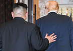 Ông Trump 'yêu' Kim Jong Un đến mức nào?