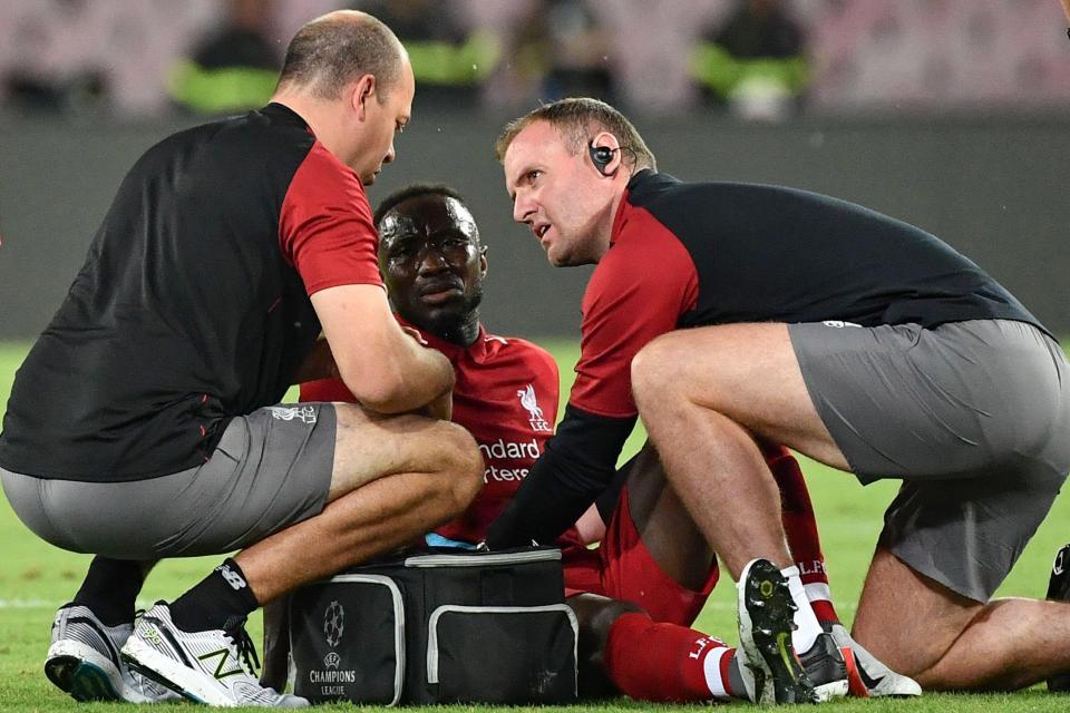 Liverpool nhận thêm tin dữ sau thất bại ở Napoli