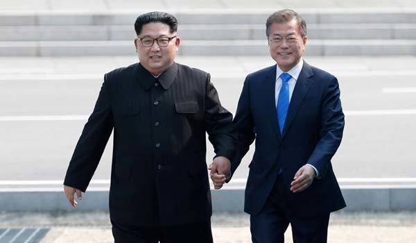 Ông Trump hay Kim Jong Un sẽ giành Nobel Hòa bình 2018?