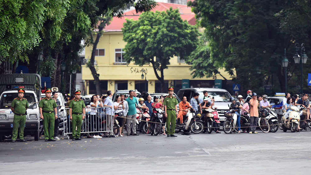 Hà Nội phân luồng giao thông phục vụ lễ Quốc tang
