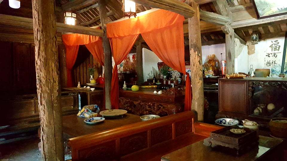 Điều kỳ diệu trong ngôi nhà cổ gần 400 tuổi ở Hà Nội