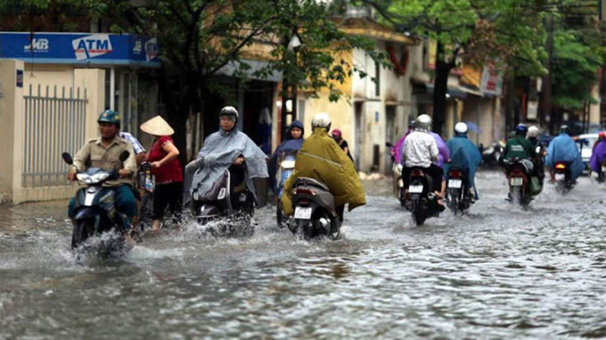 Lái xe vào mùa mưa – Chú ý điều gì để an toàn?