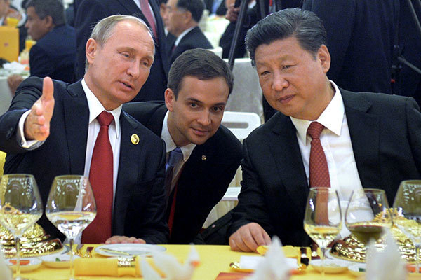 Liên minh Nga-Trung: Nắm tay nhau khuynh đảo thế giới