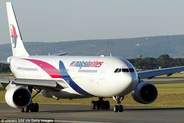 Sự cố bất ngờ trên máy bay Malaysia Airlines