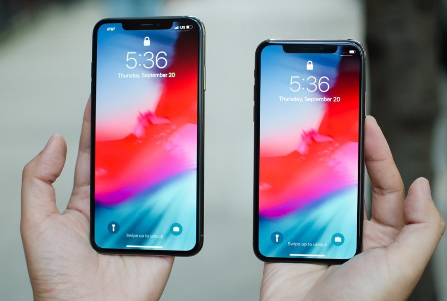 Apple ra bản cập nhật iOS 12.0.1, sửa lỗi sạc iPhone XS và Wi-Fi