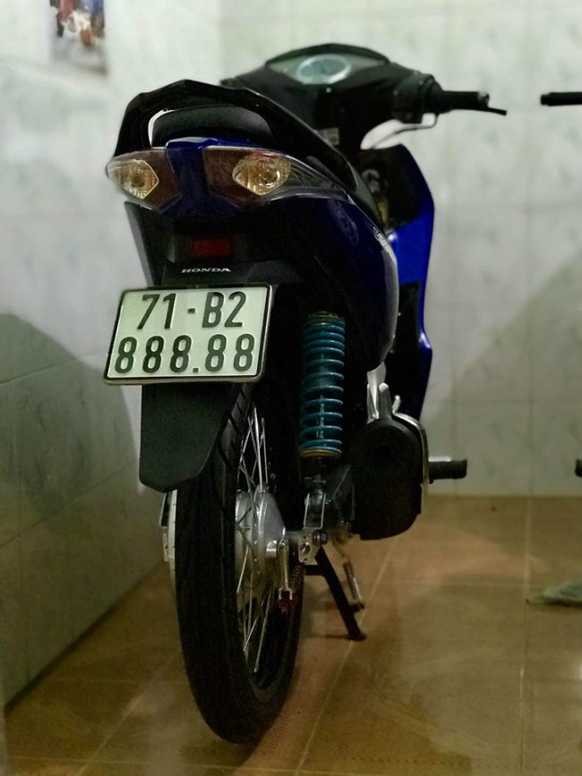 Honda Future biển ngũ quý 8, giá trên 250 triệu đồng Honda Future biển ngũ quý 8, giá trên 250 triệu đồng