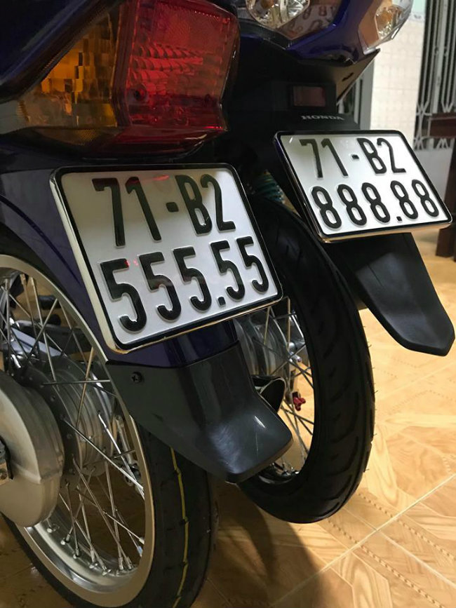 Honda Future biển ngũ quý 8, giá trên 250 triệu đồng Honda Future biển ngũ quý 8, giá trên 250 triệu đồng