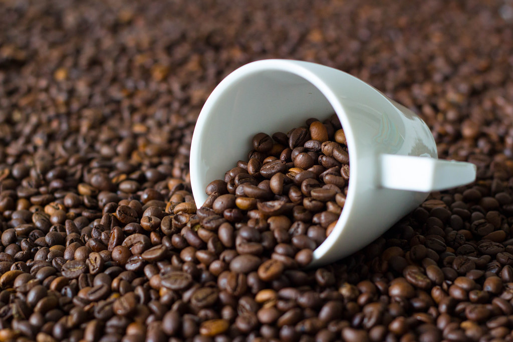 Giá cà phê hôm nay 10/10: Vượt mức 36.000 đồng/kg