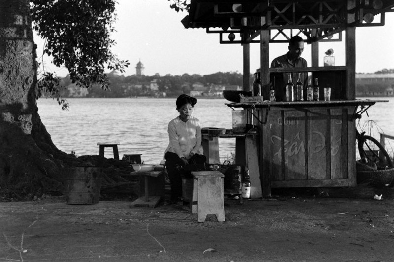 Ngày giải phóng Thủ đô dưới ống kính phương Tây