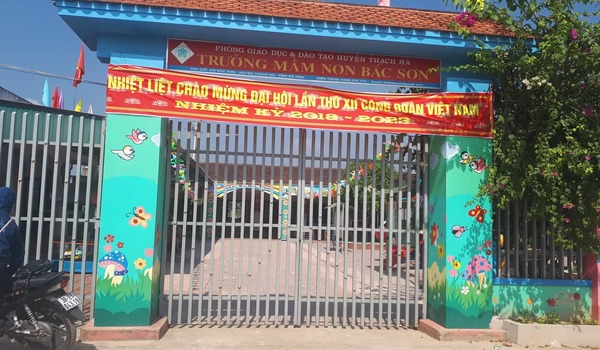 Hiệu trưởng mầm non "dọa" đuổi giáo viên thu sai