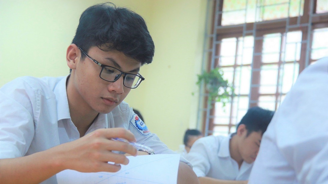 Phương thức tuyển sinh lớp 10 vào 4 trường THPT chuyên ở Hà Nội năm 2019