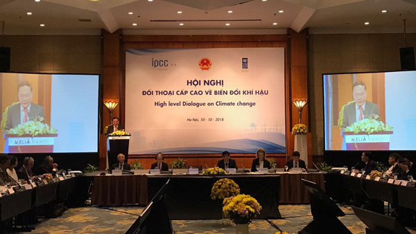 Tránh tác động nghiêm trọng của biến đổi khí hậu như thế nào?