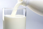 Ngàn tỷ sữa học đường: Đòi hỏi minh bạch đấu thầu, quản chặt chất lượng