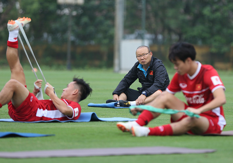 Đấu đội bóng cũ Xuân Trường, thầy Park lộ chiêu đá AFF Cup?