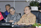 Thủ tướng đề nghị IMF, WB tư vấn cơ chế cảnh báo rủi ro kinh tế vĩ mô cho ASEAN